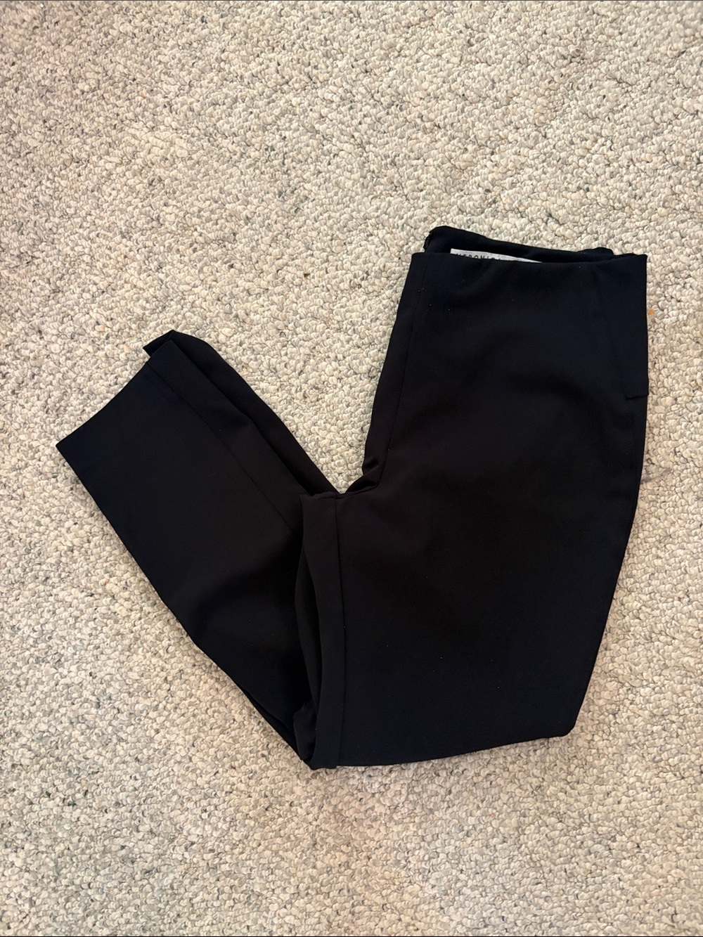 Veronica Beard Scuba black cropped back zip pants Size 8